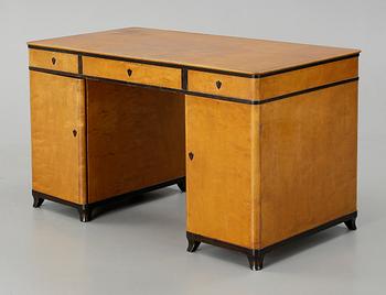SKRIVBORD, "Haga", Carl Malmsten, Nordiska Kompaniet, 1900-talets andra kvartal.