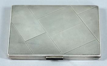 CIGARETTETUI och CIGARRETUI, silver, bl a England 1900-tal.