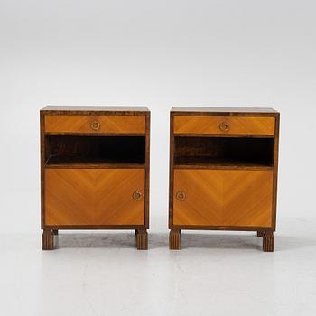 A pair of birch bedside tables, Svenska Möbelfabrikerna Bodafors, 1930-/40-tal.