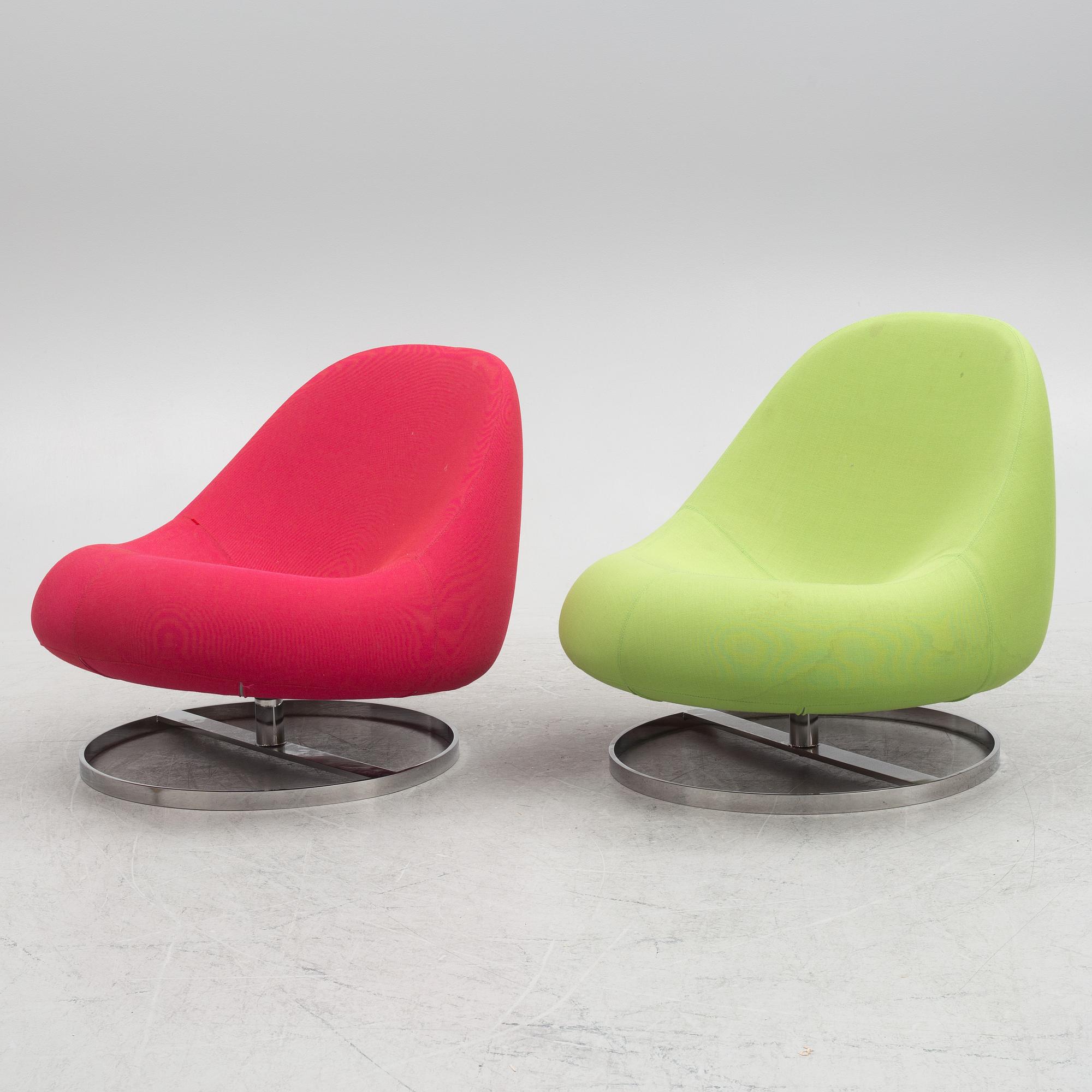 Anders Hjelm, fåtöljer, ett par, ”Flow”, Johanson Design, Markaryd.