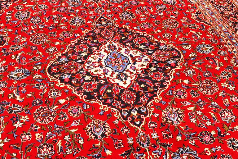 Matta, Keshan, ca 410 x 295 cm.