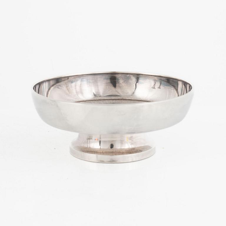 Eric Löfman, candlesticks, a pair, and bowl, silver, KG Markströms, Uppsala 1977-79.