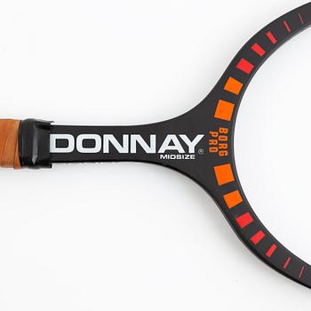 Tennisracket. Signerad Björn Borg. Speciellt framtaget midsized Borg Pro test racket, Graphite-förstärkt.