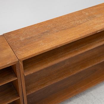 Josef Frank, a pair of model B 1142 bookcases, Firma Svenskt Tenn, before 1985.