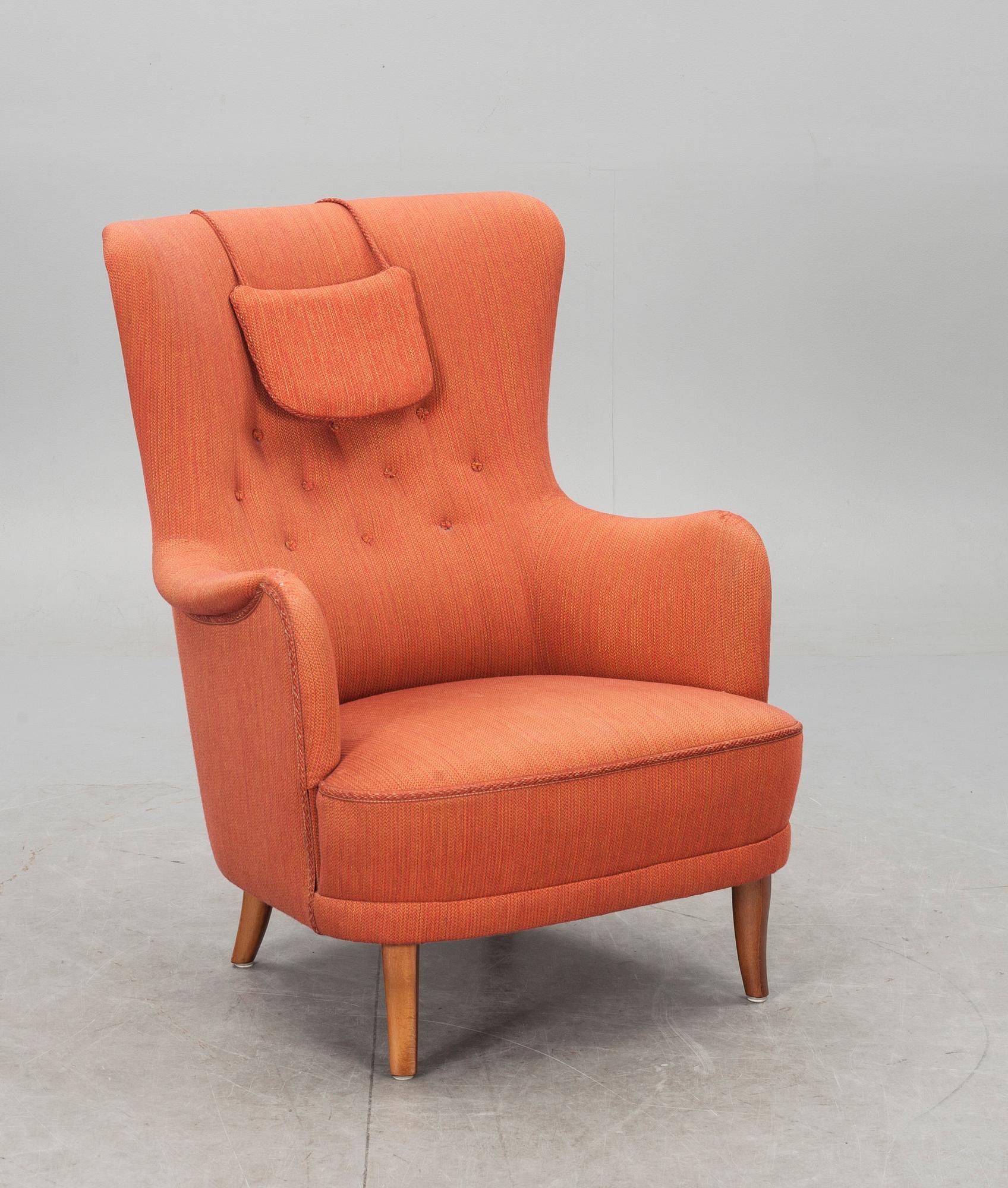 FÅTÖLJ. "Patronen", design Carl Malmsten. Brickmärkt.