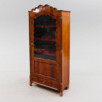 VITRIN/BOKSKÅP, 1800-talets andra hälft.