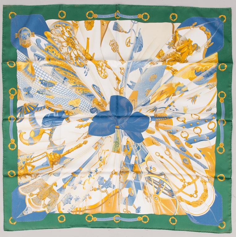 HERMÈS Soleil de Soie SCARF.