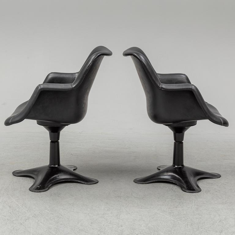YRJÖ KUKKAPURO, a pair of 'Junior' armchairs, Haimi 1960's.