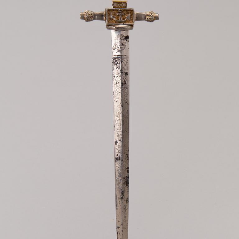 A German dagger by E&F Hörster Solingen, ca 1900.