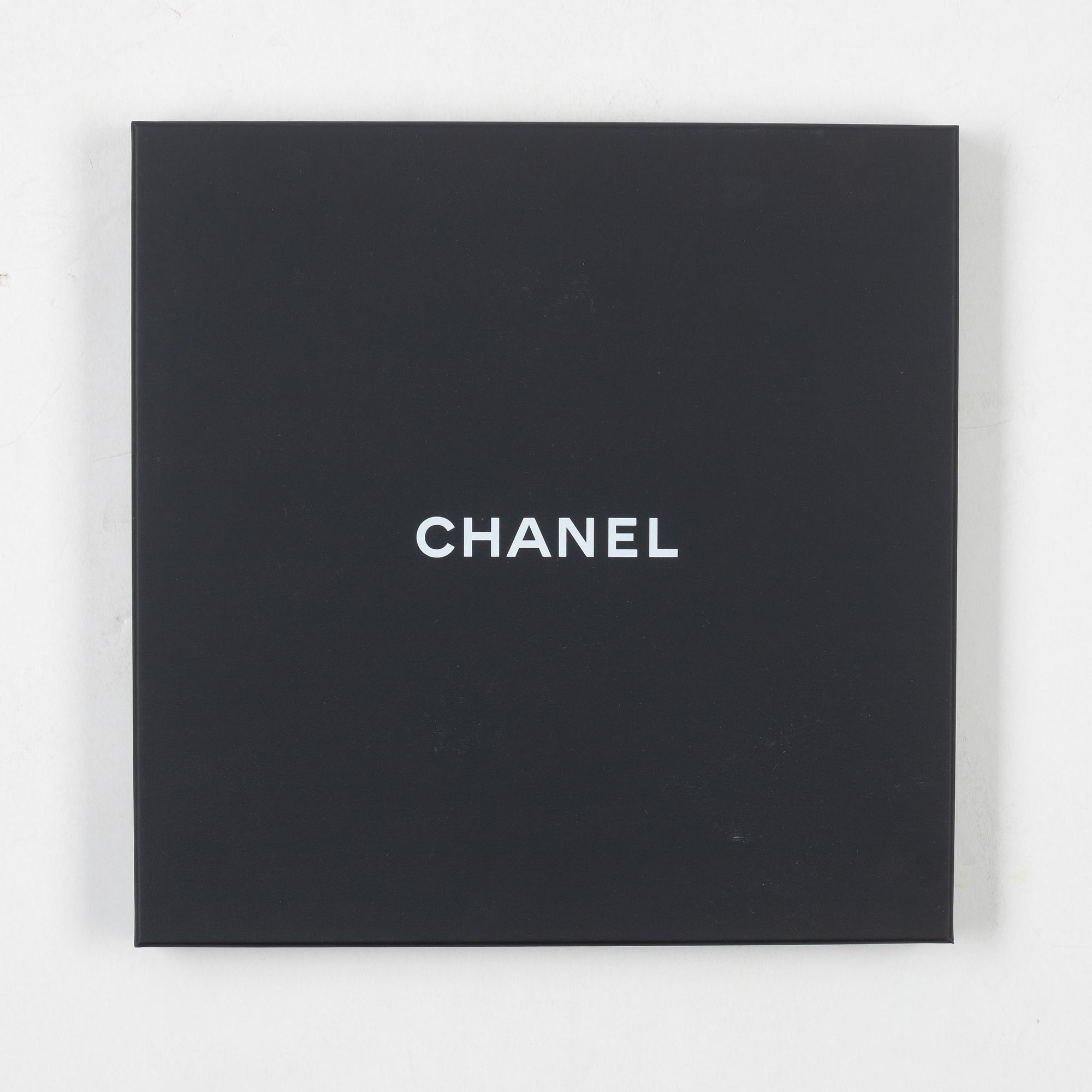 Chanel, scarf.