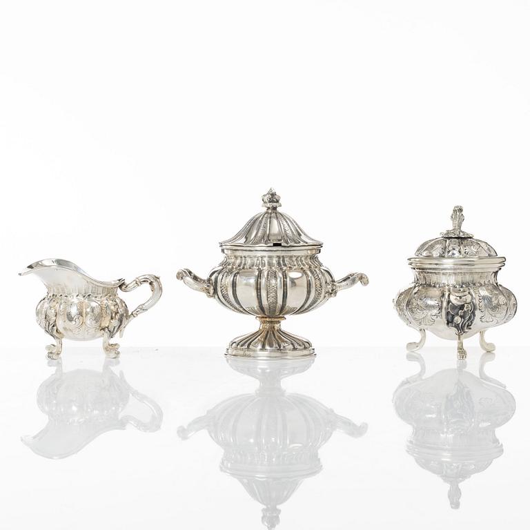A silver sugar bowl and a set with creamer and sugar bowl, silver, 20th century.