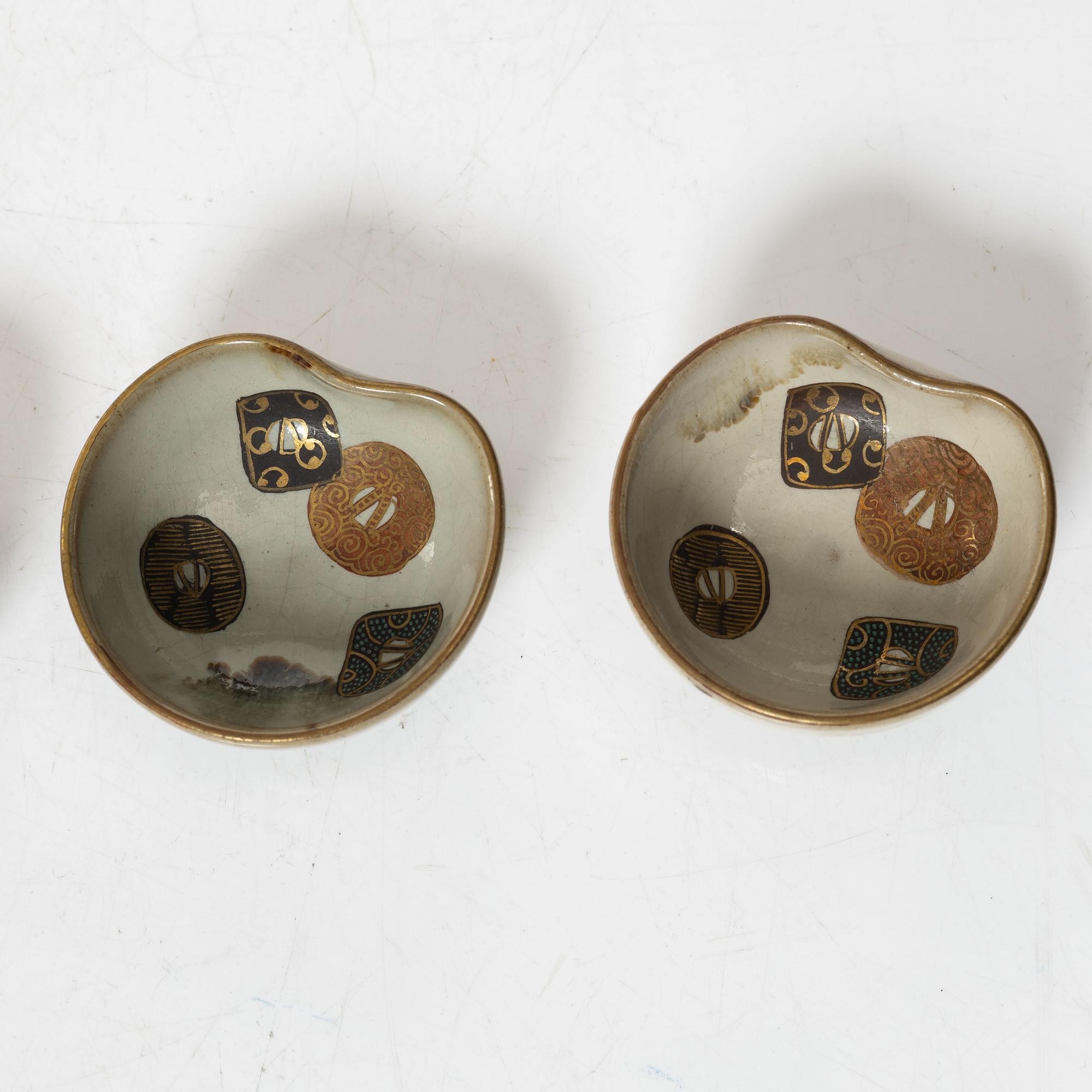 Sake-servis, sju delar, stengods, Japan, 1900-tal.