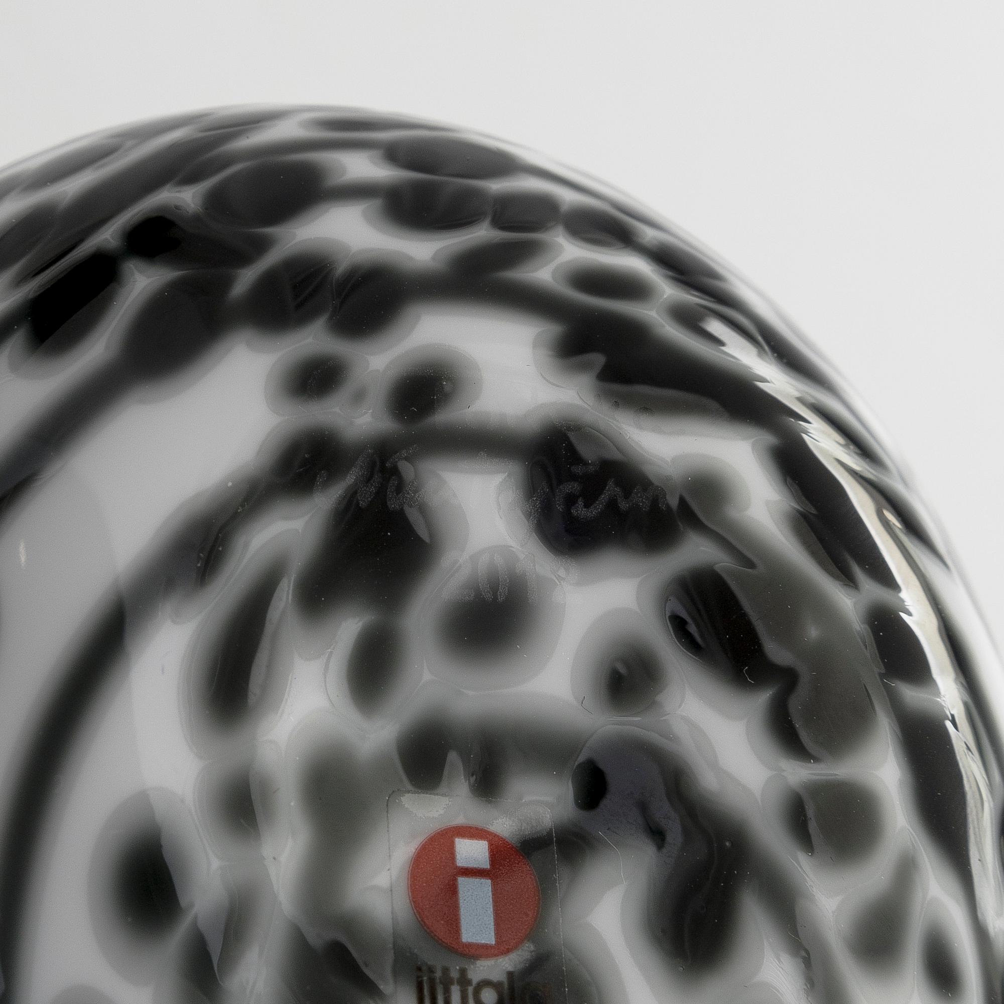 Oiva Toikka, a 'Mirella' glass bird, signed O. Toikka Nuutajärvi 2012.