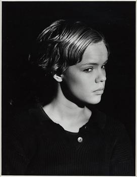 Eija-Liisa Ahtila, "Casting Portraits VI", 1997.