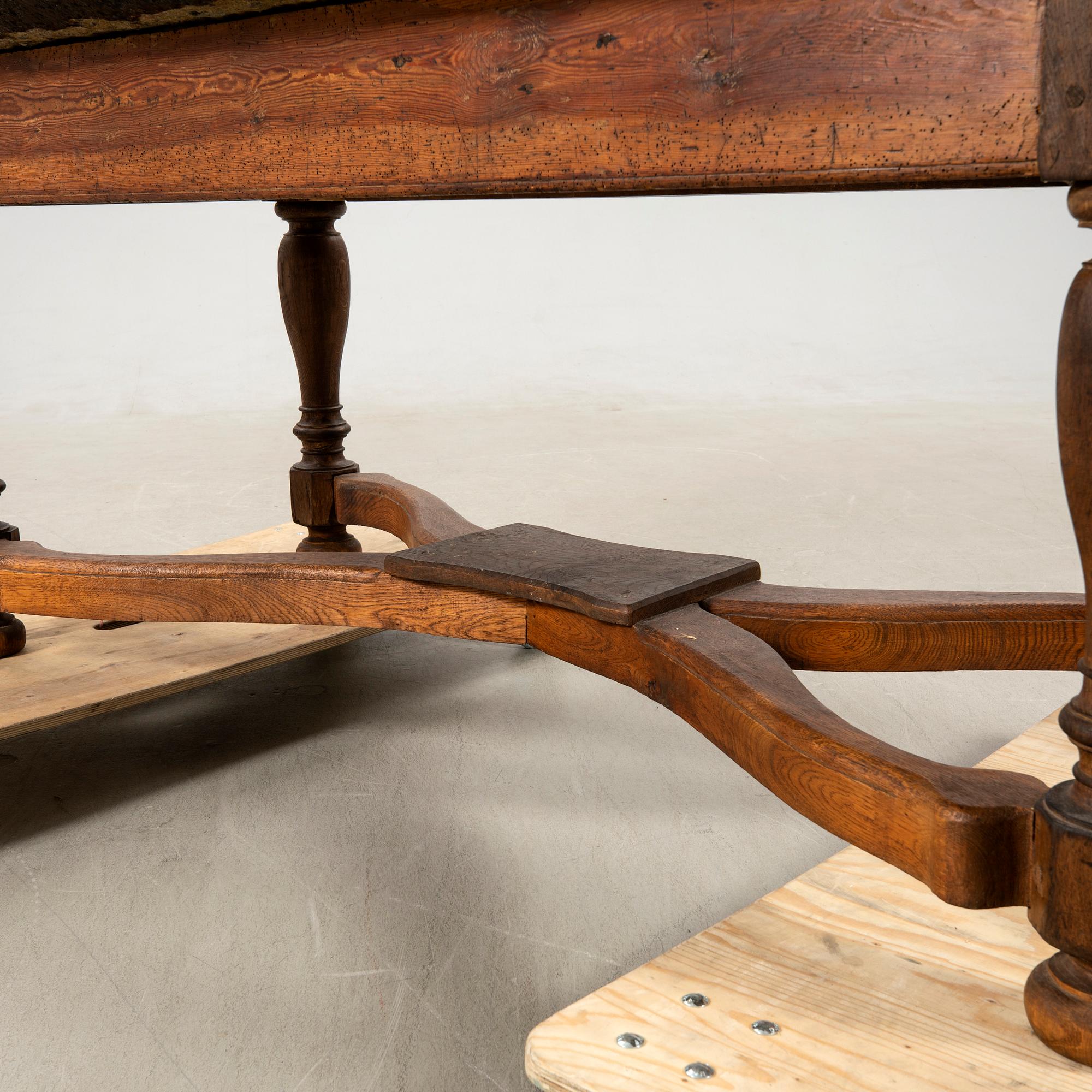 Stone table, second half of the 19th century.