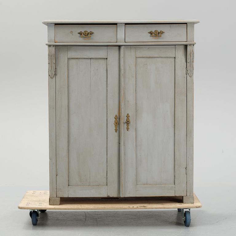 A cabinet around ca 1900's.