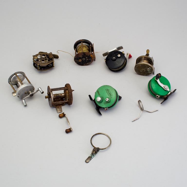 A set of 8 fishing reels, 20th century.