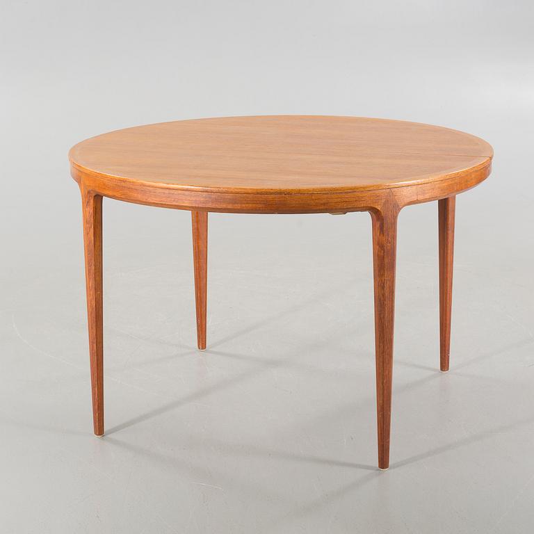 BERTIL FRIDHAGEN, matbord, modell 3-132A, ur serien Facett, Bodafors, 1964.