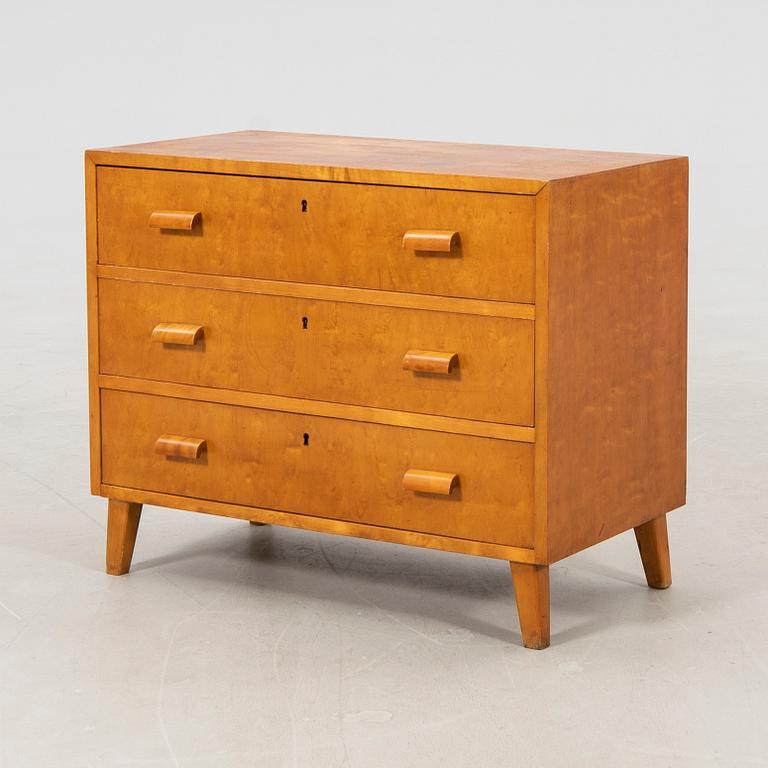 Cabinet 1930s/40s.