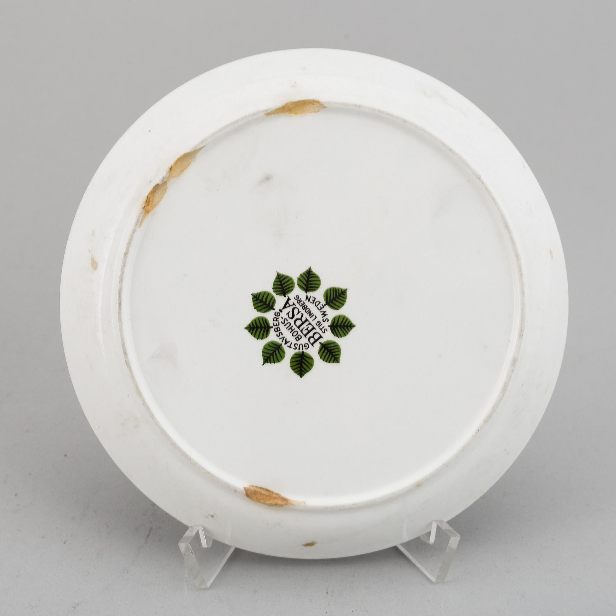 STIG LINDBERG, a 15 piece part service, 'Berså', Gustavsberg.