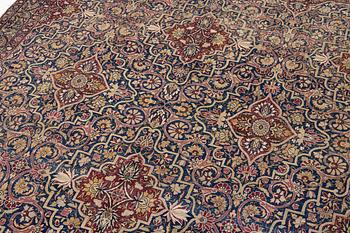 Matta, antik Kirman Laver,  Södra Persien, ca 330 x 278 cm.