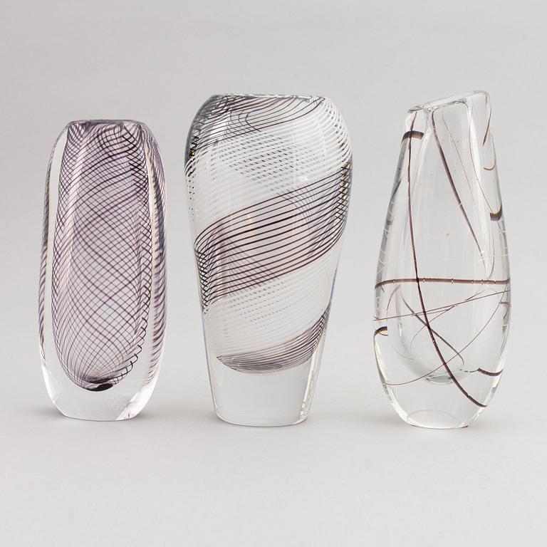 Vicke Lindstrand, a set of three glass vases, Kosta Boda, Sweden.