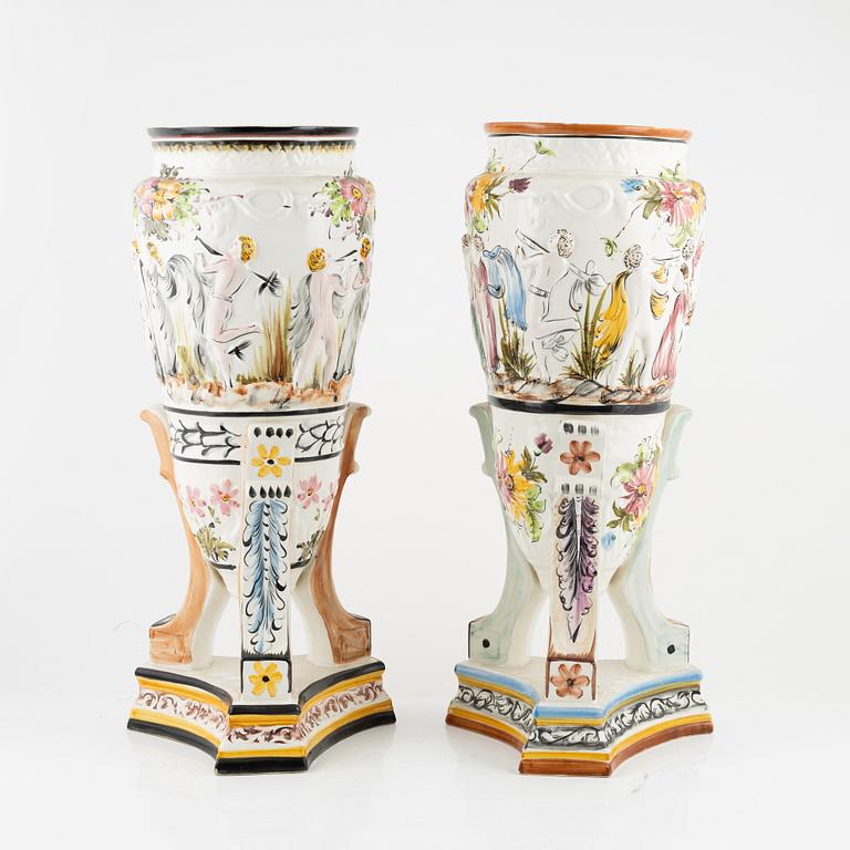 A pair of urns, Safaril, Portugal, mid 20th Century.
