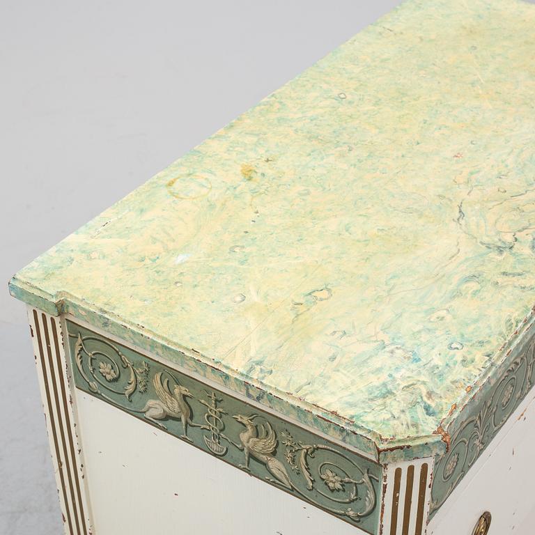 A Swedish late Gustavian commode, from Nils Asplind's workshop in Falun, active 1785-1820.