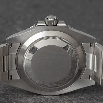 Rolex, Submariner, ca 2024.