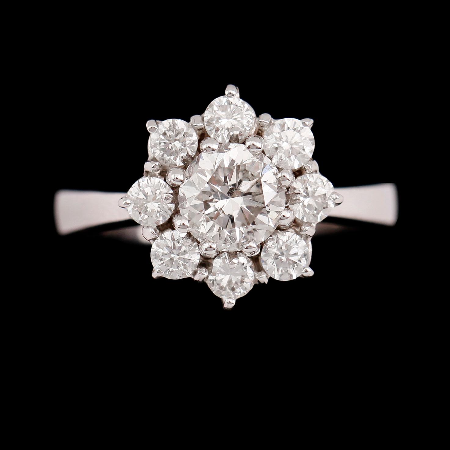 RING, 18 k vitguld, briljantslipade diamanter tot ca 1.78 ct.