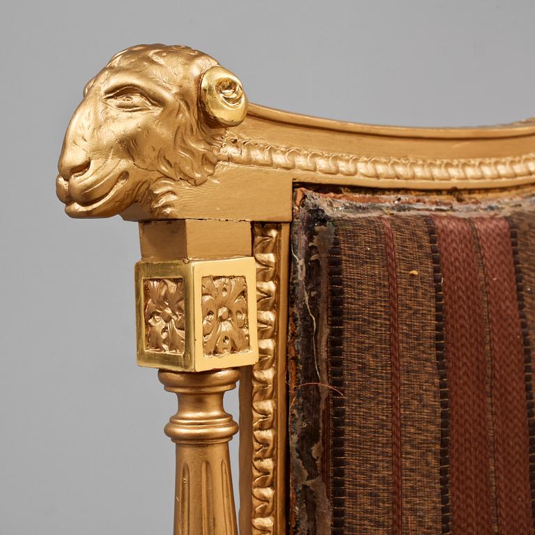 SALONGSGRUPP, 8 delar, Louis XVI-stil, 1900-talets första hälft.