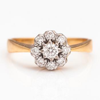 RING, 18K guld, diamanter ca 0.30 ct tot.