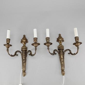 VÄGGAPPLIQUER, ett par, mässing, Louis XVI-stil, 1900-talets mitt.
