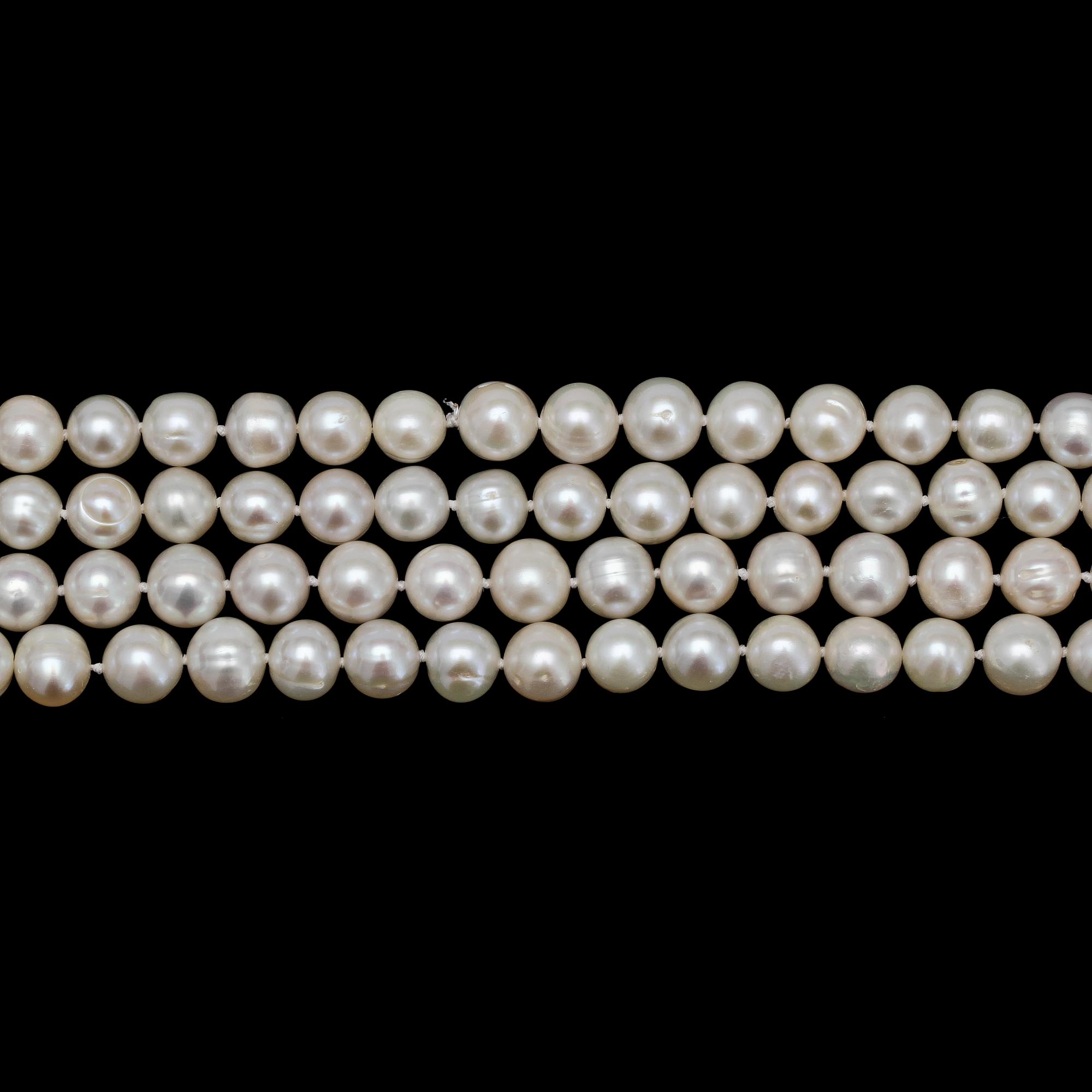PÄRLCOLLIER, 2 st, odlade pärlor.