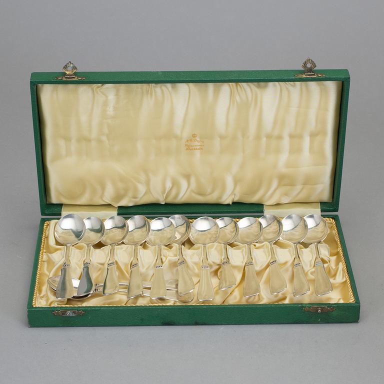 KAFFESKEDAR, 14 st, silver, modell Uppsala, MGAB, 1960-tal. Total vikt ca 212 g.
