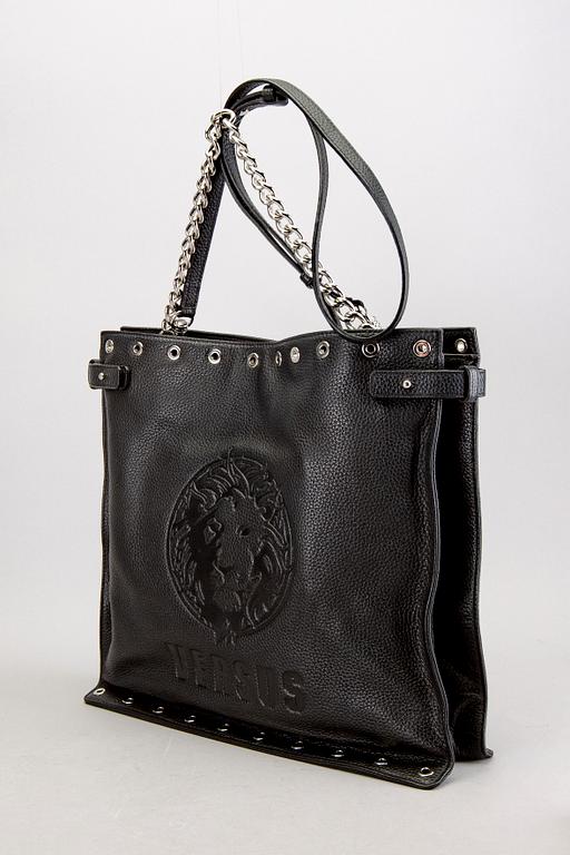 Versus Versace, bag, "Tote lion chain".