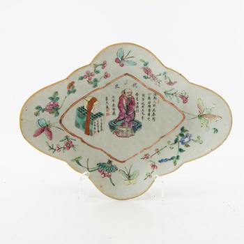 A famille rose 'figural' tazza, late Qing dynasty.