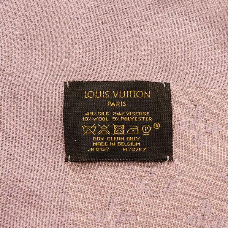 LOUIS VUITTON, Monogram shawl.