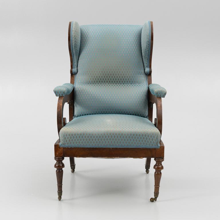 A folding lounge chair, England, 19th century.