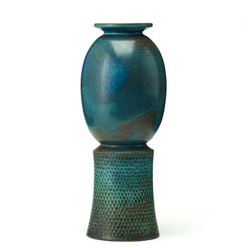 Stig Lindberg, A Stig Lindberg stoneware vase, Gustavsberg studio, Sweden 1964.