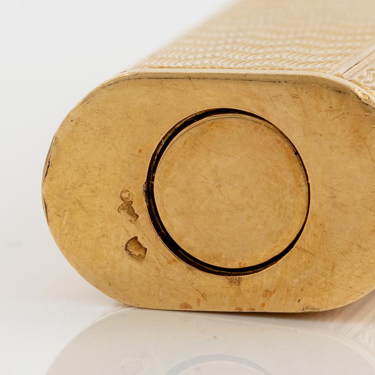 Lighter, 18K gold, France.