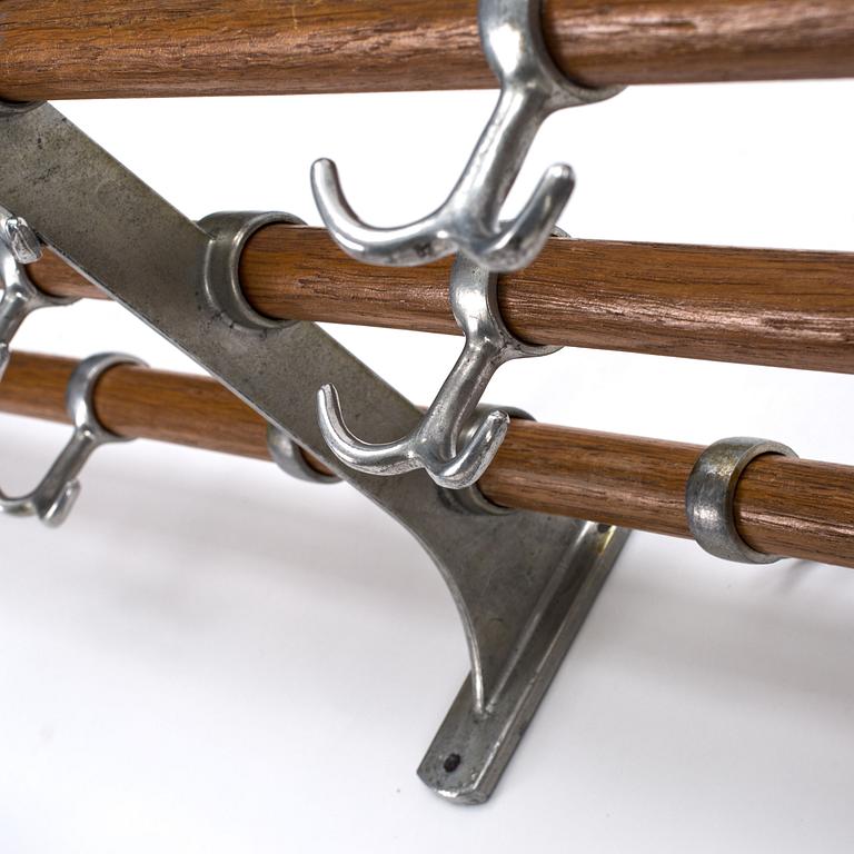 HATTHYLLOR, 2 st, funkis, 1900-talets mitt.