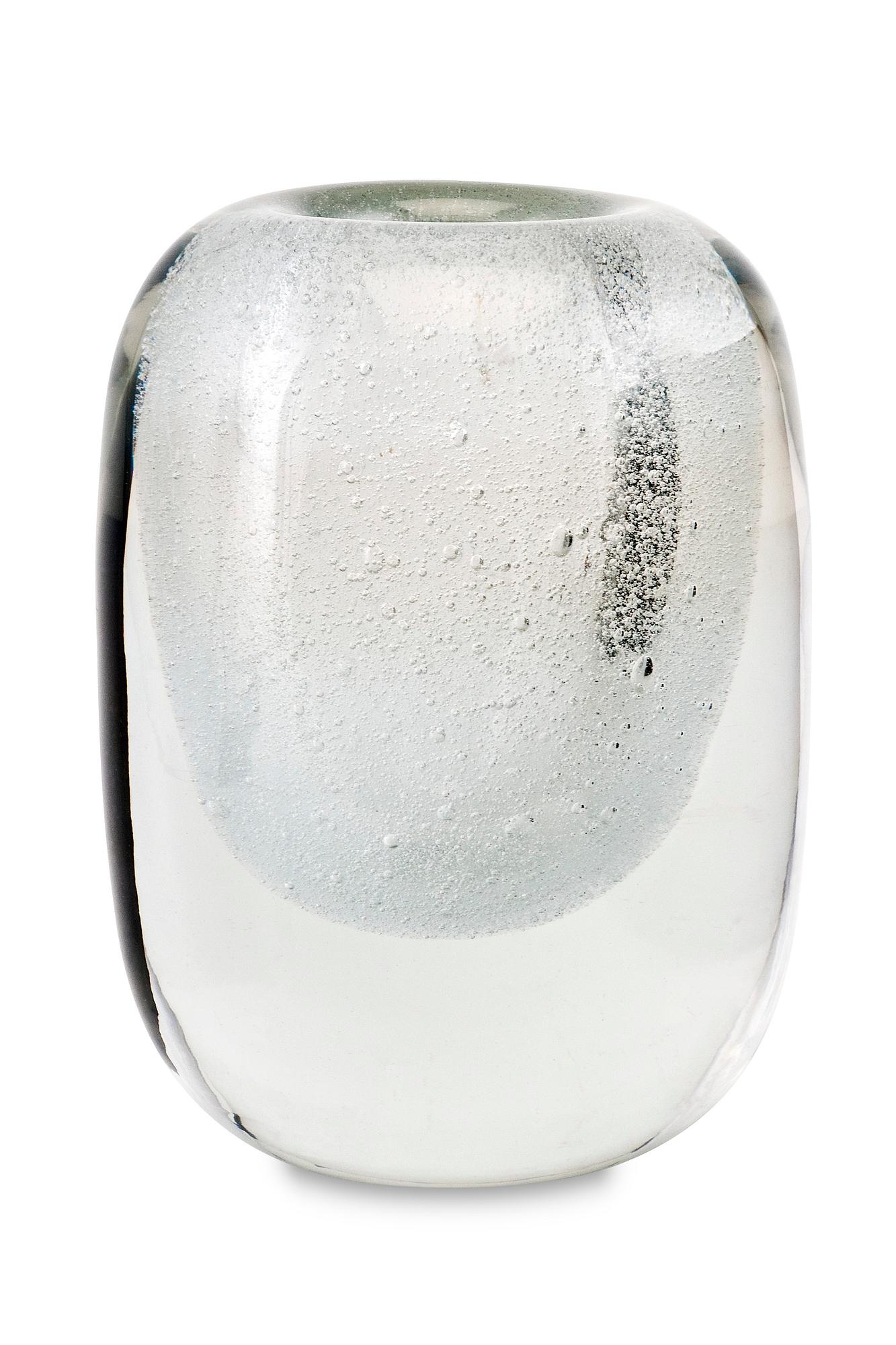 Timo Sarpaneva, A GLASS SCULPTURE.