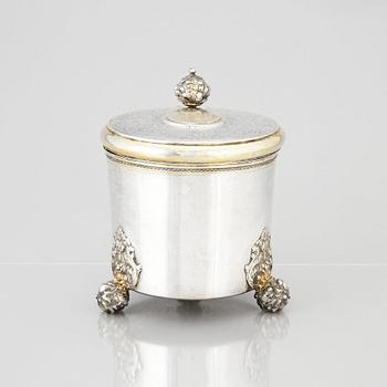 A Swedish late baroque parcel-gilt silver tankard, mark of Jeremias Britt, Kalmar (1736-1742).