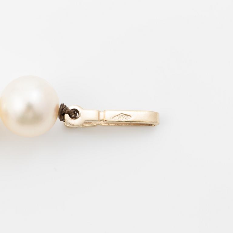 Pärlcollier, odlade pärlor, lås i 18K guld.