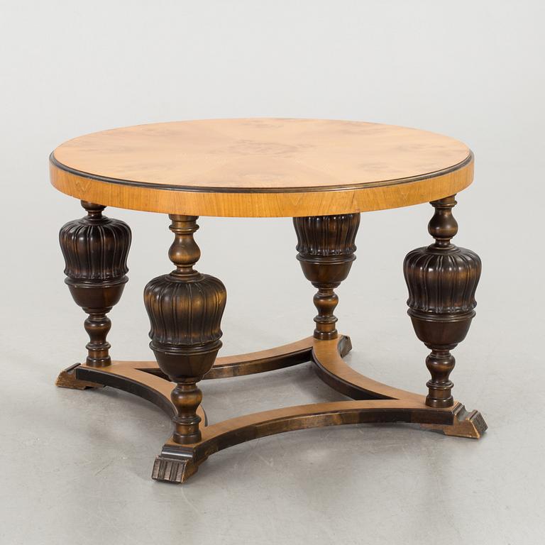 A COFFEE TABLE FROM THE SECOND HALF OF 20TH CENTURY,