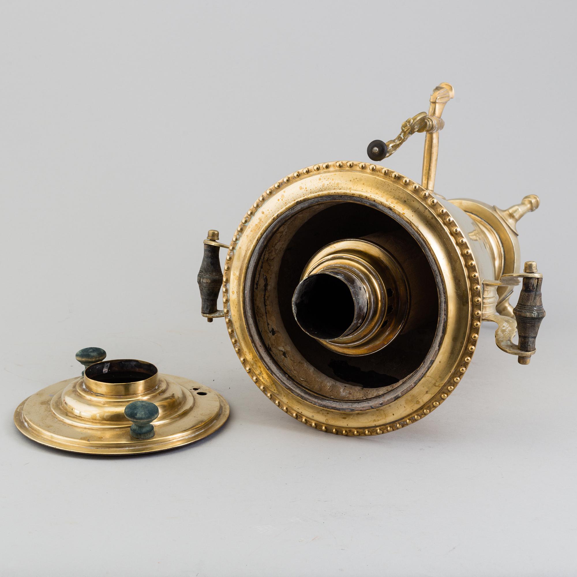 SAMOVAR, mässing, Ryssland, 1800-/1900-tal.
