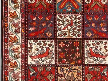 A pictoral Bakhtiari carpet, ca 400 x 115 cm.