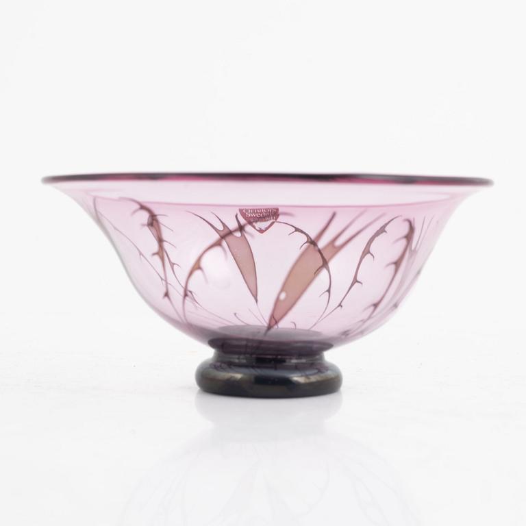 Eva Englund, a 'graal' glass bowl, Orrefors 1981.