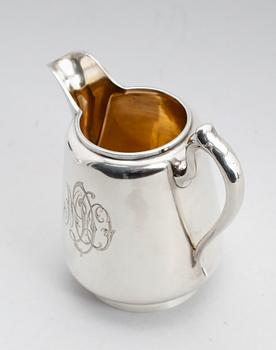 GRÄDDKANNA, silver, Ryssland. Vikt 136 gram.